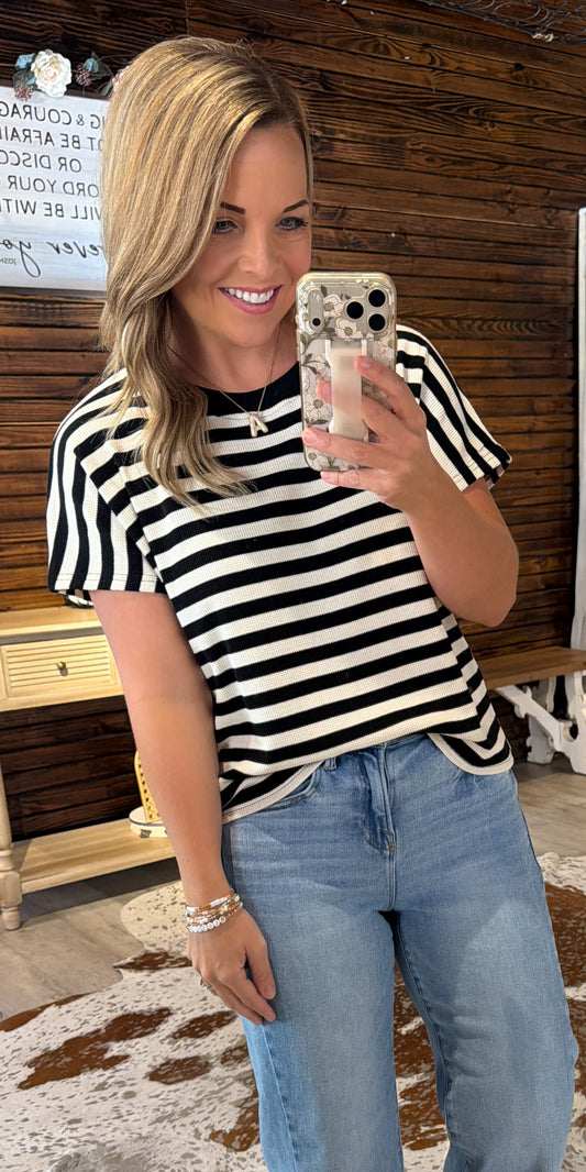 Black/Ivory Drop Sleeve Knit Top