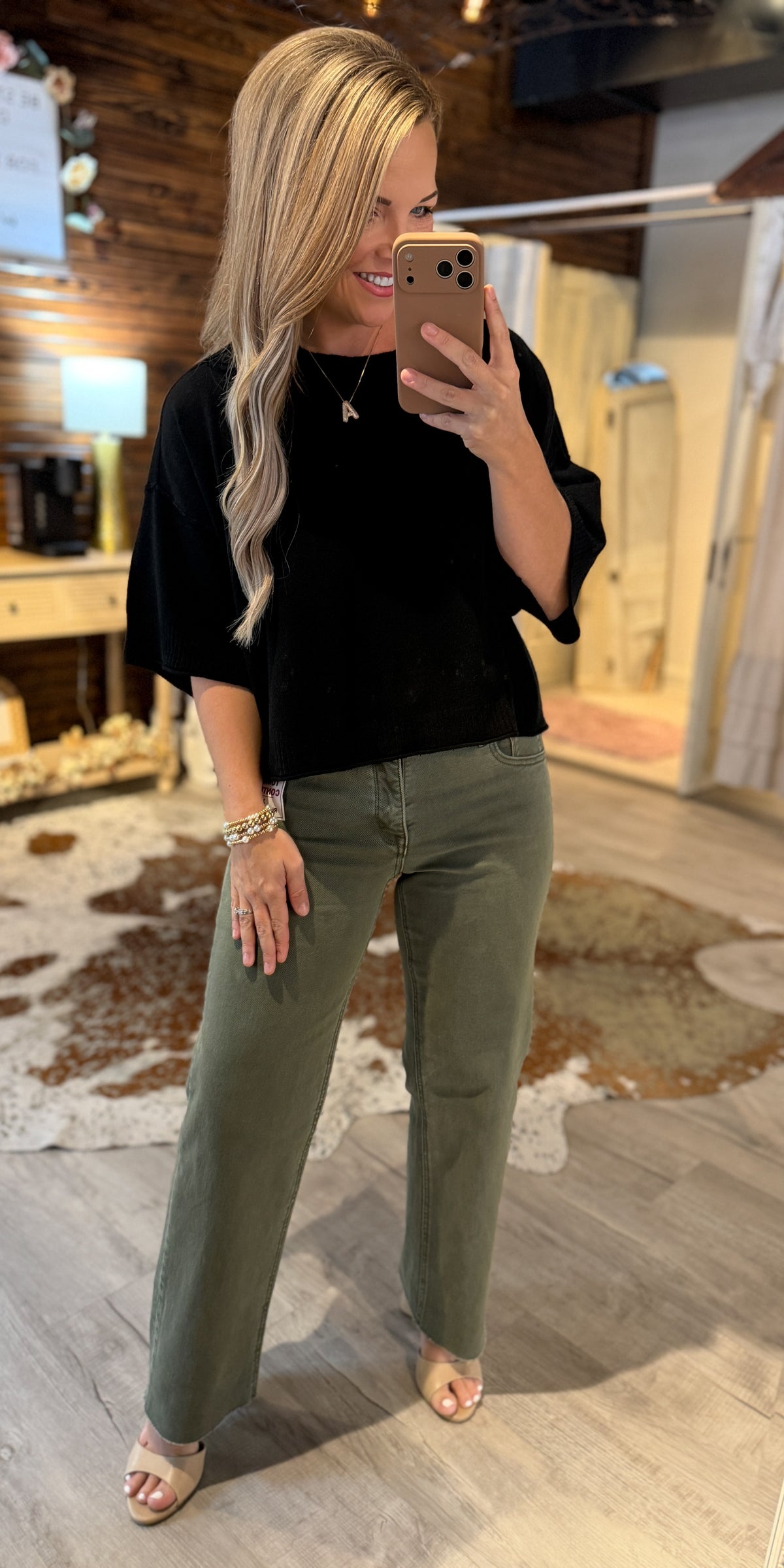 Black Short Sleeve Sweater