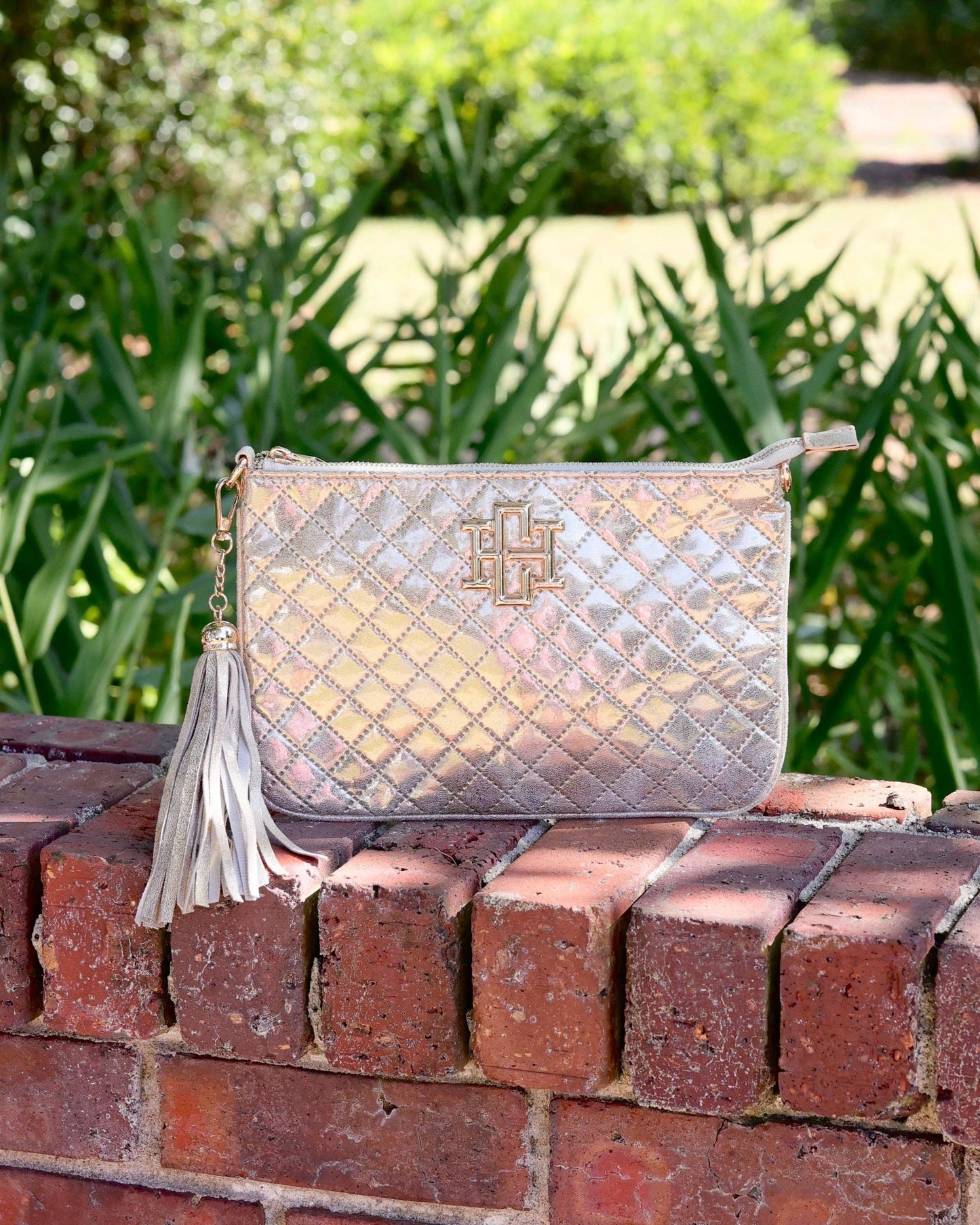 Madelyn Clutch/Crossbody Champagne Pop