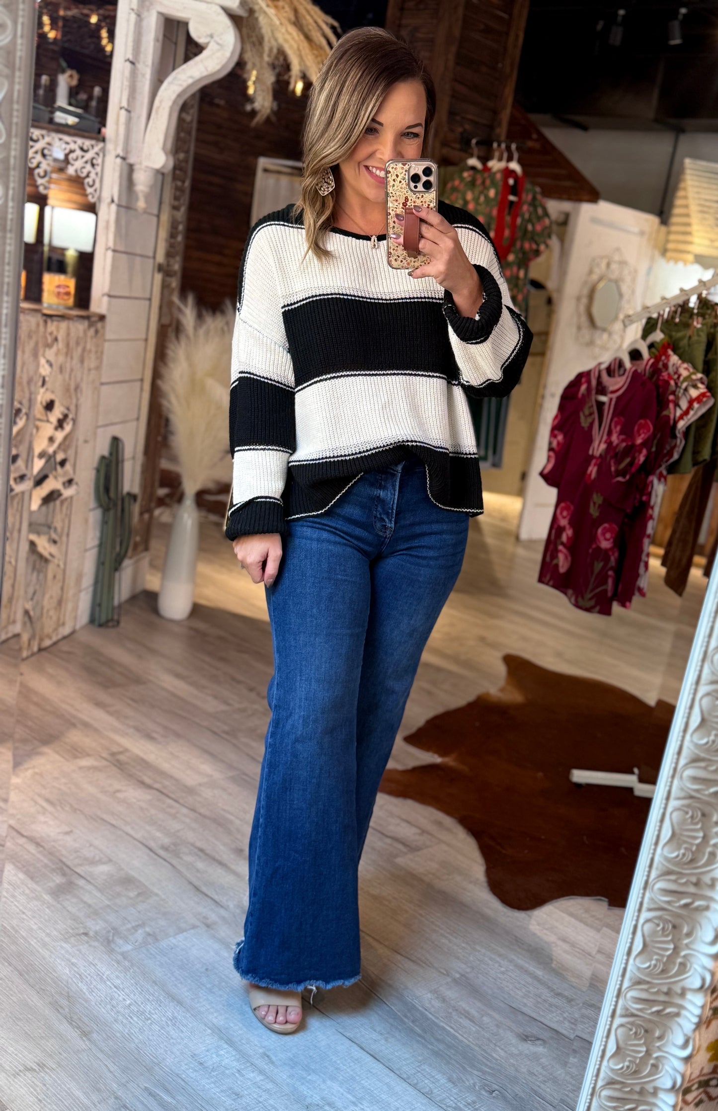 Black/White Sweater Top