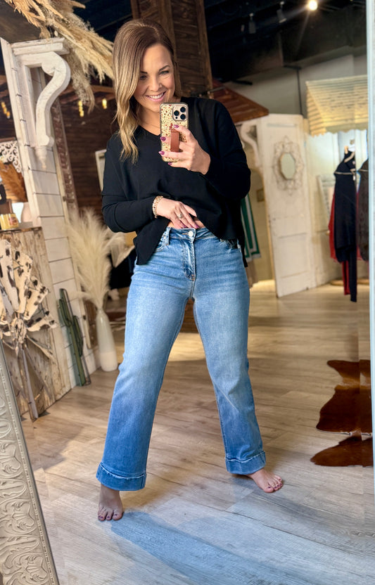 Risen Mid Rise Crop Straight W/Cuff