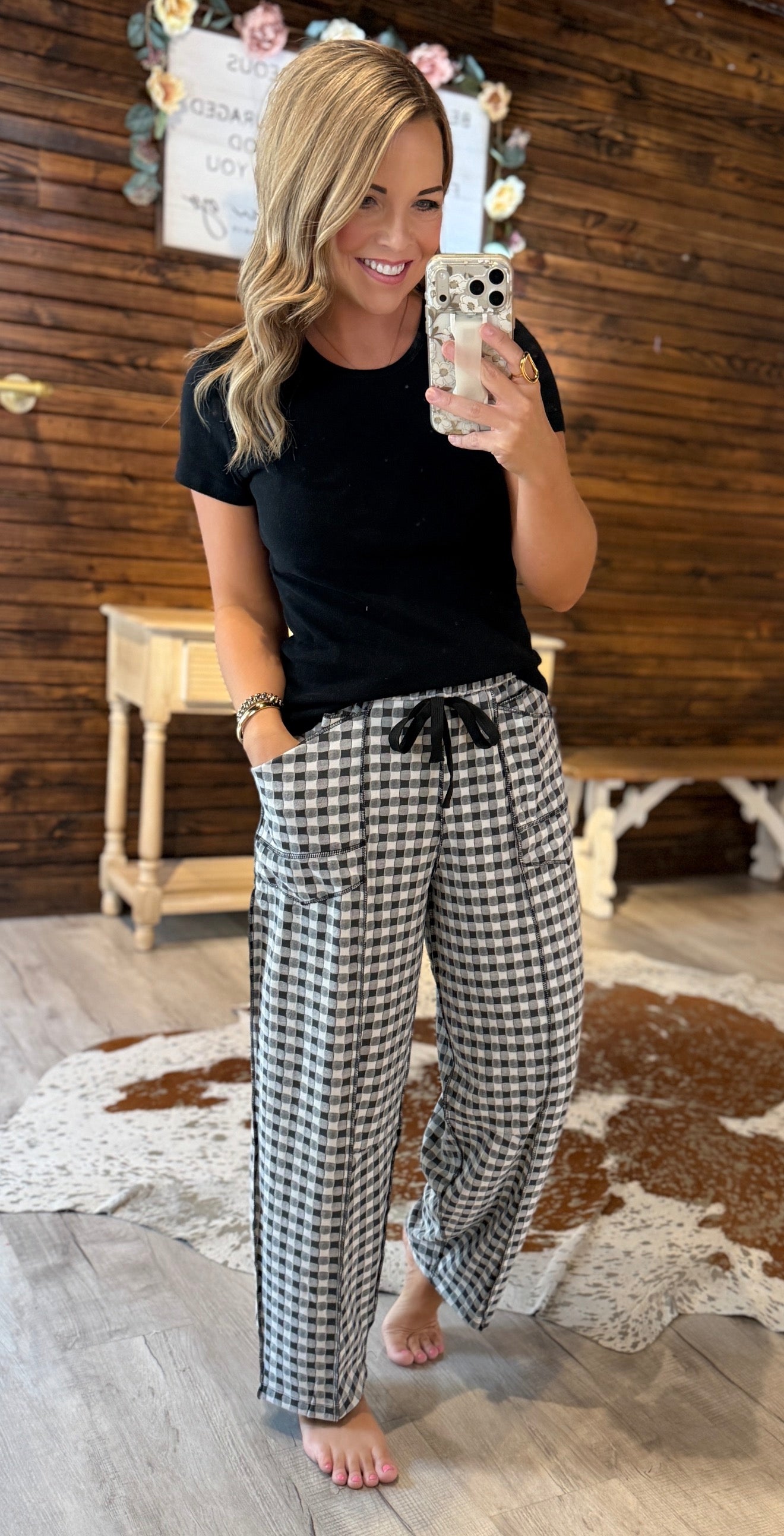 Black Barrel Checkered Pants