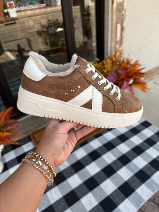 Corky’s Tailgate Tan