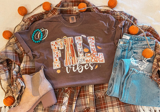 FALL VIBES TEE