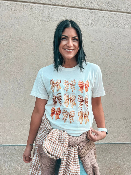 FALL BOWS TEE